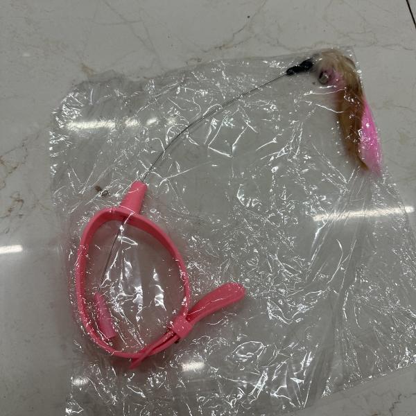 Vòng cổ trêu mèo