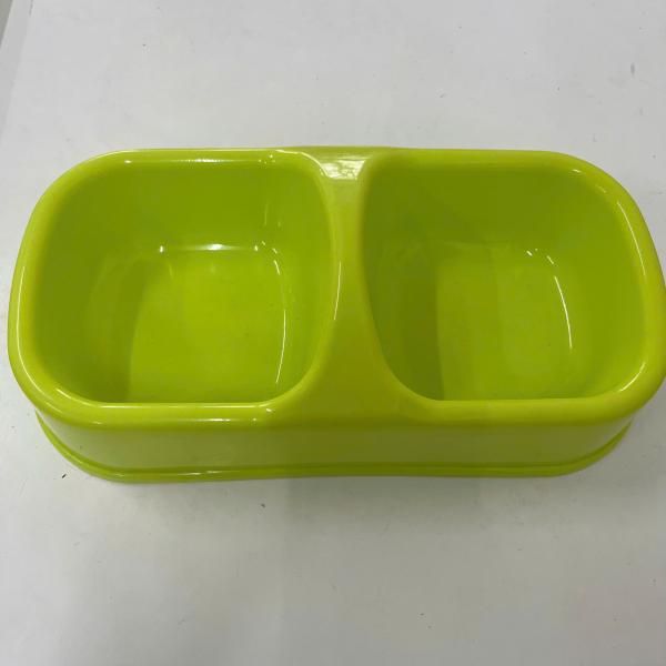 Bát đôi nhựa vừa